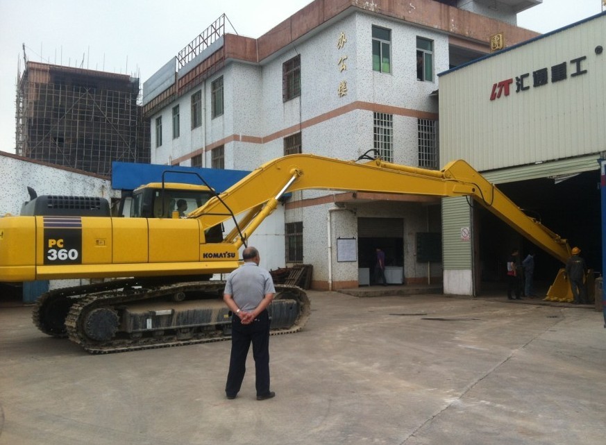 挖掘机加长臂 挖掘机加长臂