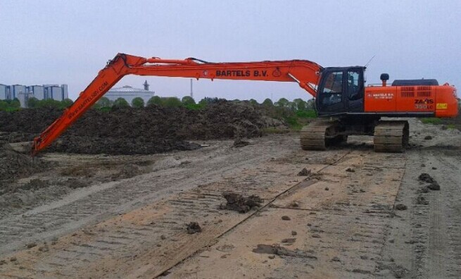 挖掘机加长臂 挖掘机加长臂